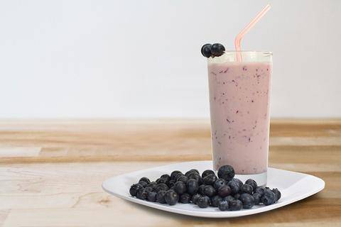 Healthy Fruit Smoothie Recipe | CocoaVia