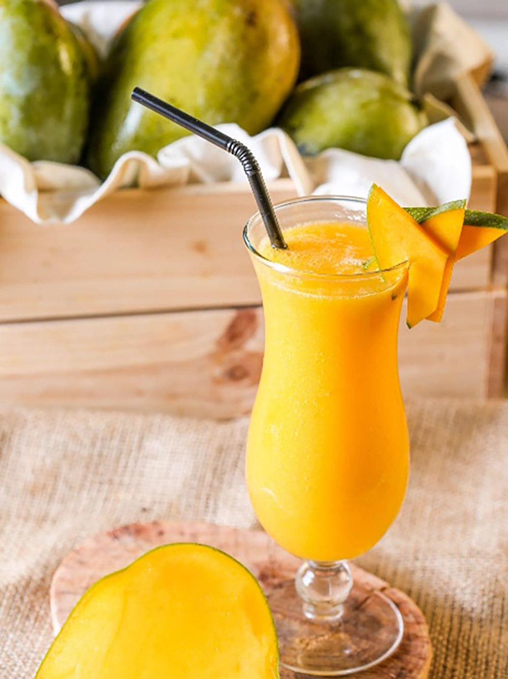 Mango SMoothie with straw